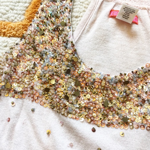 Pink Tank With Metallic Beading - Picture 2 of 4